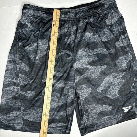 Men’s Reebok performance shorts - Picture 6 of 9